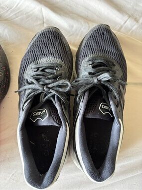 ASICS Women's Athletic Running Shoes - Charcoal Black
